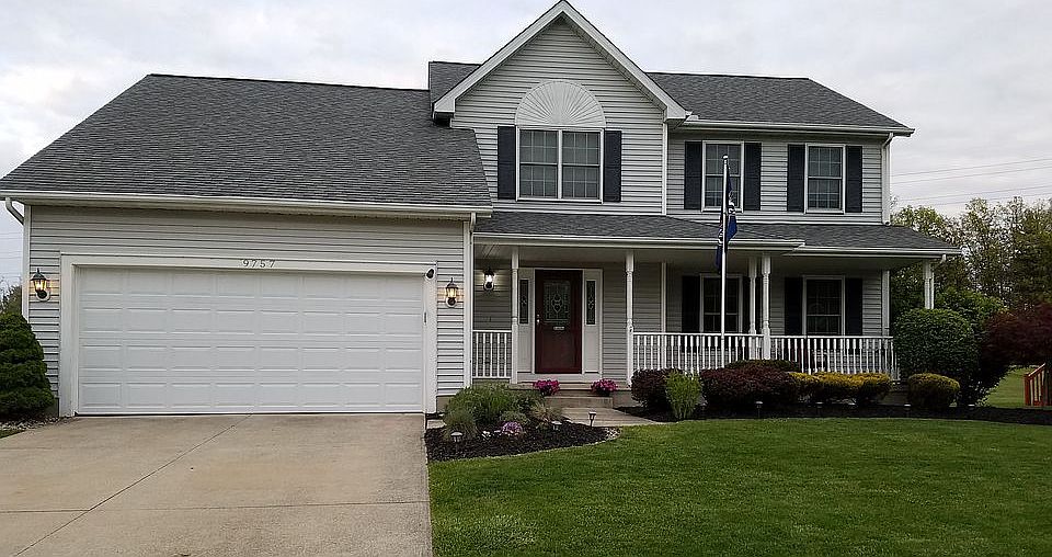 1st image of 9757 Woodhurst Dr