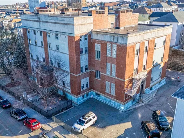 260 Fountain St APT C5, Fall River, MA 02721