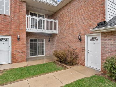 W241N2567 East Parkway Meadow CIRCLE #7, Pewaukee, WI, 53072