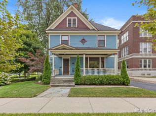 78 W 15th St, Holland, MI