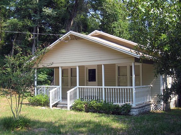 5th image of 3027 Turton Ave
