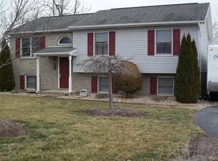1663 Park Lawn Dr, Harrisonburg, VA 22801