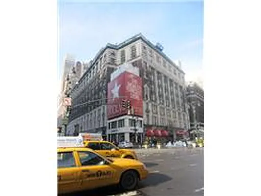 Sold by Douglas Elliman | media 32