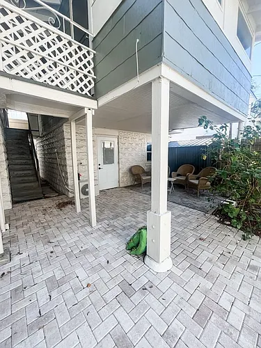 2134 2nd Ave N #A Photo 1