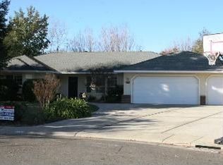 3199 Clear Lake Dr, Chico, CA