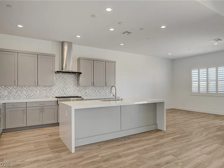 11803 Giroma Ave — Photo 10