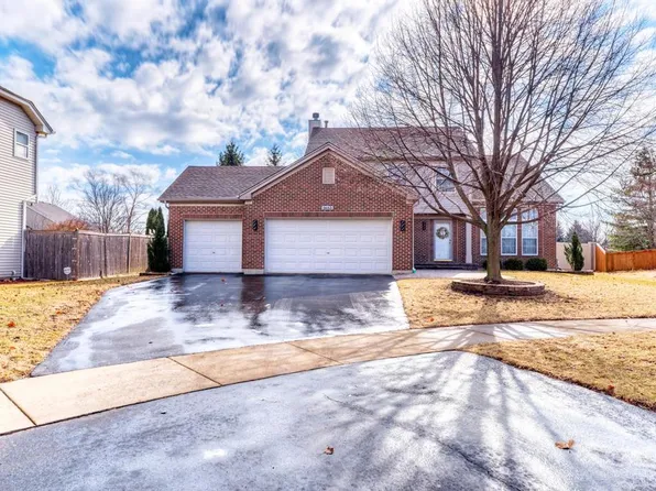 2653 Noggle Ct, Aurora, IL 60503