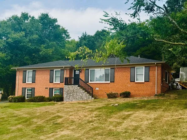 641 Carmack Ave, Carthage, TN 37030
