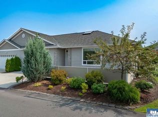 445 Sycamore St, Sequim, WA 98382
