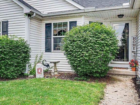 4th image of 296 Isaac Tharp St
