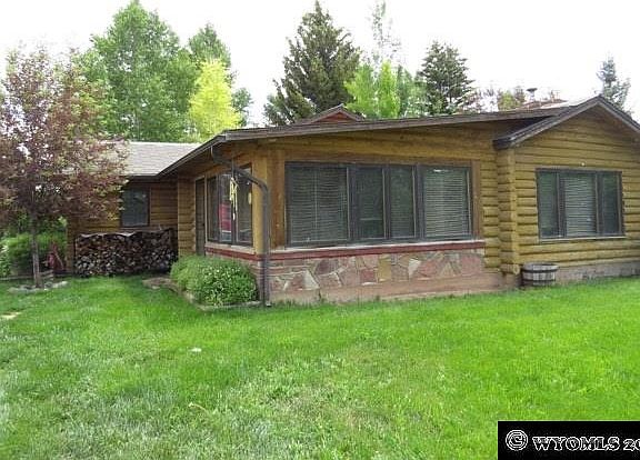 2nd image of 19 Bonnie Ln