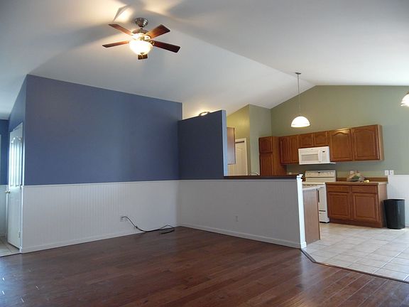 3rd image of 1785 Pierson Ct