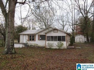 4009 Greenwood Rd, Bessemer, AL 35022