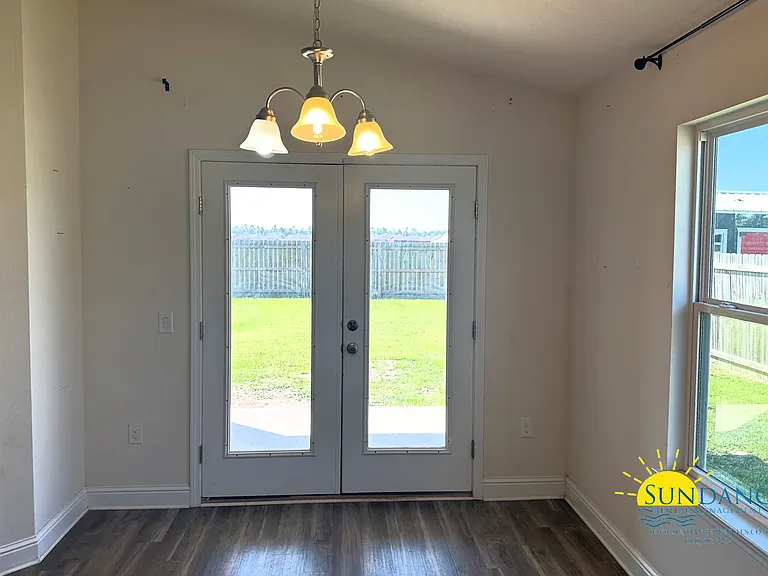 6367 Arbor Ln — Photo 4