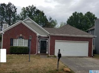 128 Crestmont Ln, Pelham, AL 35124