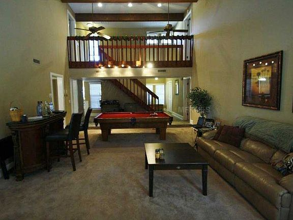 3rd image of 14 Fernery Ln