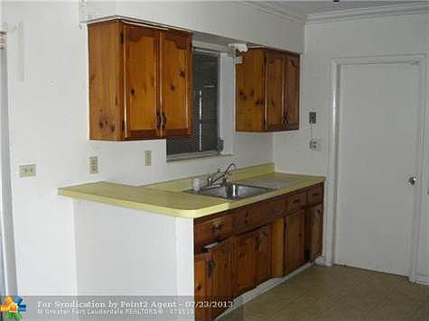 3rd image of 19600 NW 41st Ave