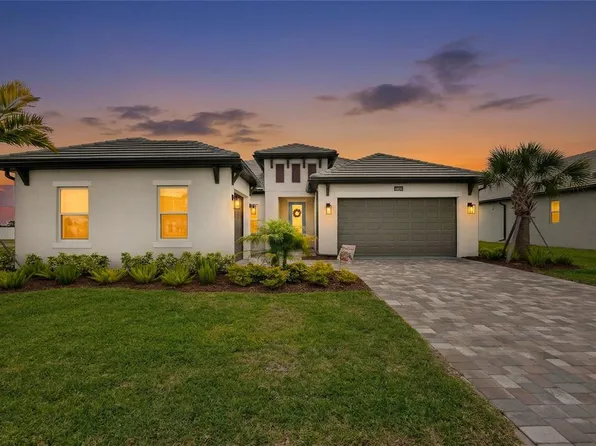 1652 Lugano Cir, Nokomis, FL 34275