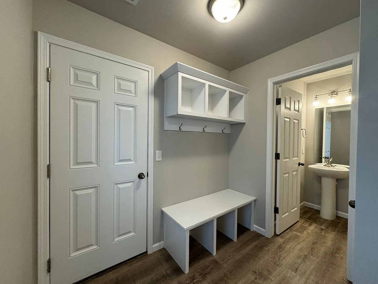 Modern Townhome in South Bismarck Now Available! — Photo 4