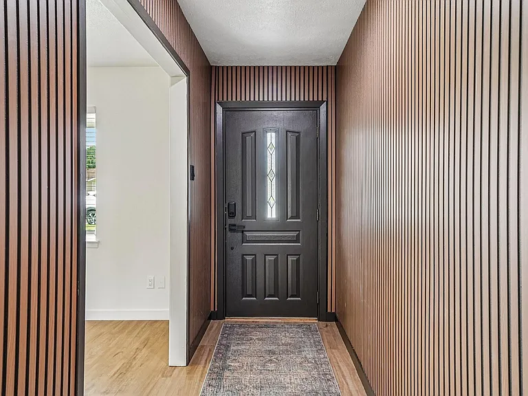 2801 Coy Dr — Photo 8
