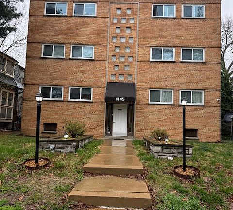 2nd image of 4145 Magnolia Ave #20141cc2f
