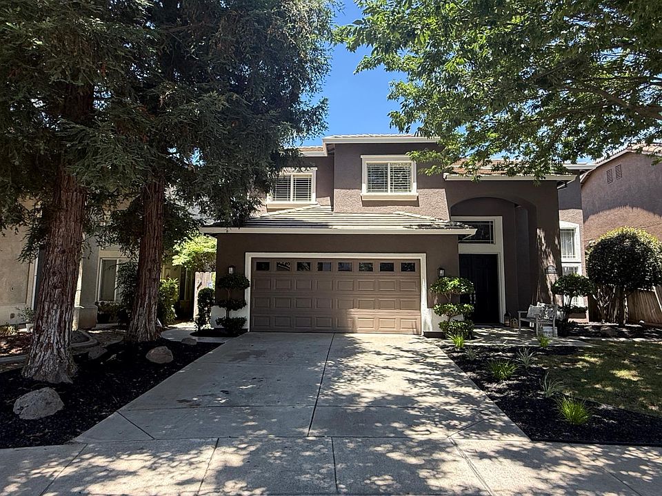 1st image of 3705 Amestoy Ct