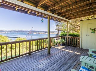 1212 SW Lee St APT 4, Newport, OR 97365