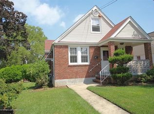 51 Governor Rd, Staten Island, NY 10314
