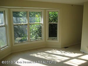 5th image of 465 Arapahoe Ln