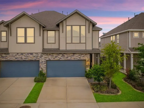 12970 Rio Mariano Ln, Cypress, TX 77433