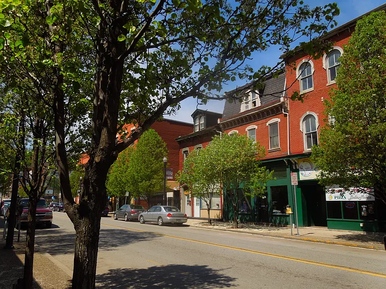 Steuben St — Photo 21