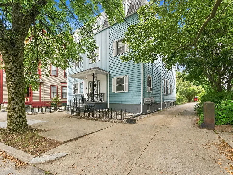 85 Parade St #3 — Photo 27