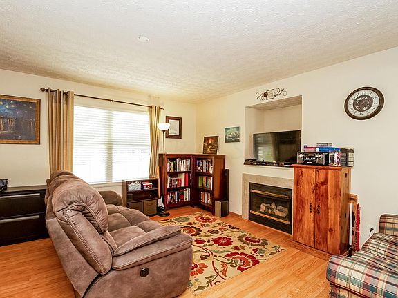 4th image of 2950 Legionary St S #316