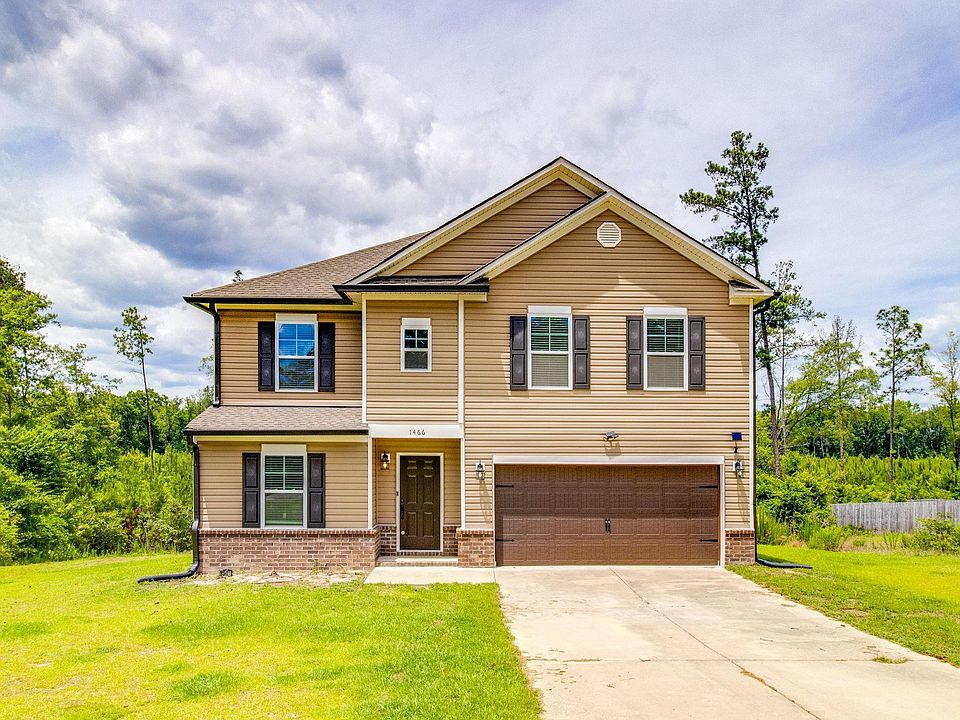 1st image of 1466 Green Valley Way