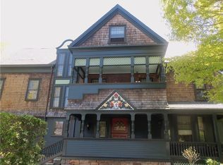 75 Kay St #3, Newport, RI 02840