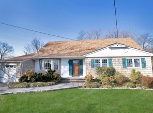 506 Jayne Blvd, Port Jefferson Station, NY 11776