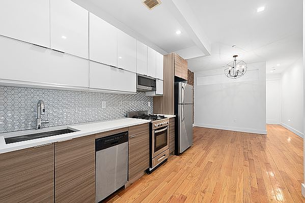 1st image of 1340 Hancock St APT 1L