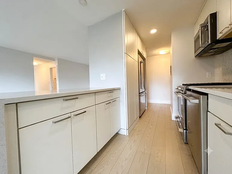 120 W 97th St #9I — Photo 3