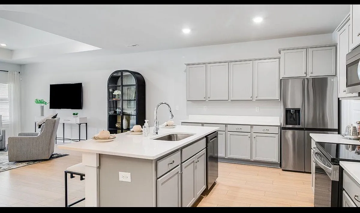 Building Photo - 153 Protestant Dr