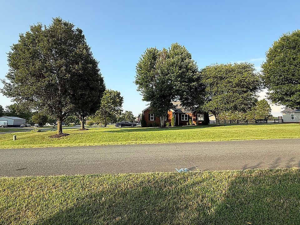 1st image of 3313 Luke Ct