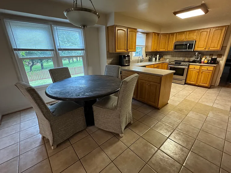 13699 Southernwood Ct — Photo 21
