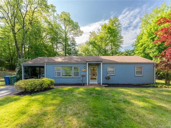 118 Curtis Road, Glastonbury, CT 06033