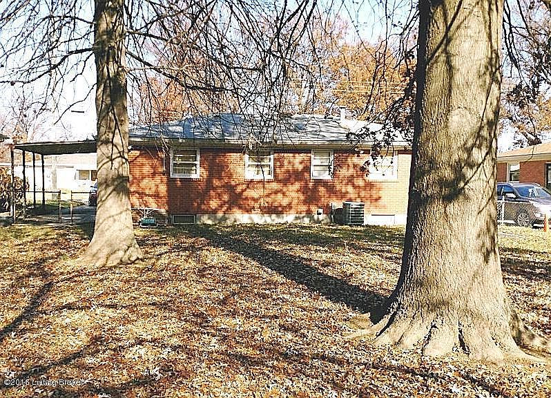 2nd image of 1926 Nelson Ave