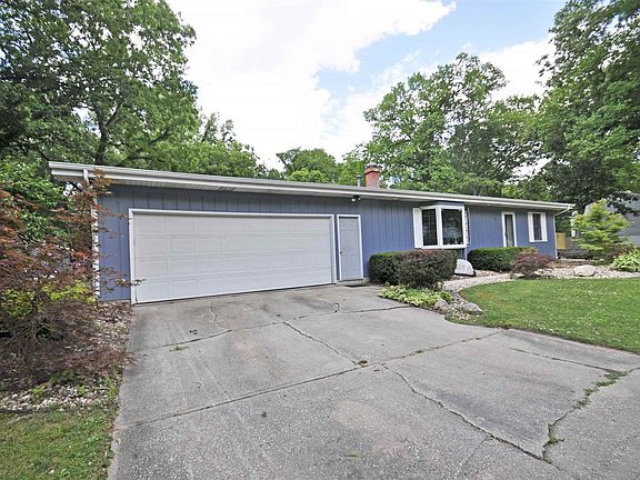 3rd image of 30903 Creekwood Trl