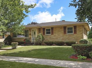 7817 43rd Ave, Kenosha, WI 53142