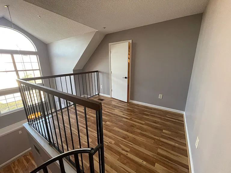 10421 Beacon Ridge Dr #303 — Photo 22
