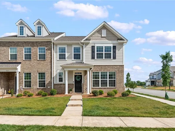1411 Springvale Hill Dr, Kernersville, NC 27284