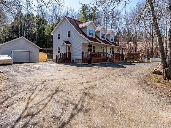 2nd image of 1082 Meadowvale Rd E