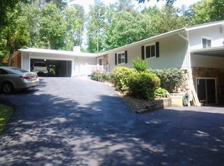 105 Hidden Creek Ln, Peachtree City, GA 30269