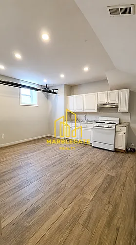 805 Broadway #B33 Photo 1 805 Broadway #B33 Photo 1
